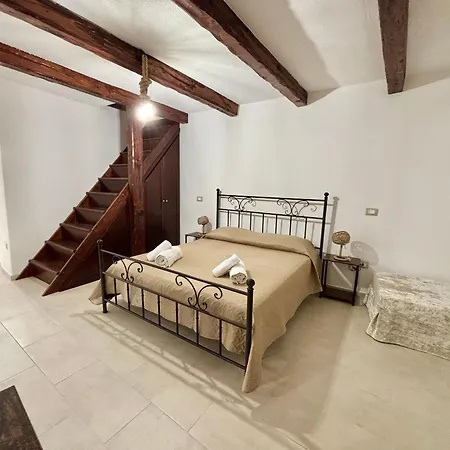 Casa Teresa, Su Un Livello Badolato Marina